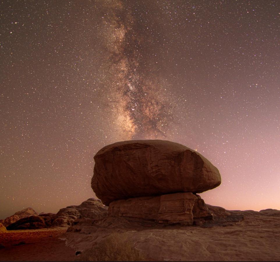 Wadi Rum Eagle Luxury Camp 外观 照片