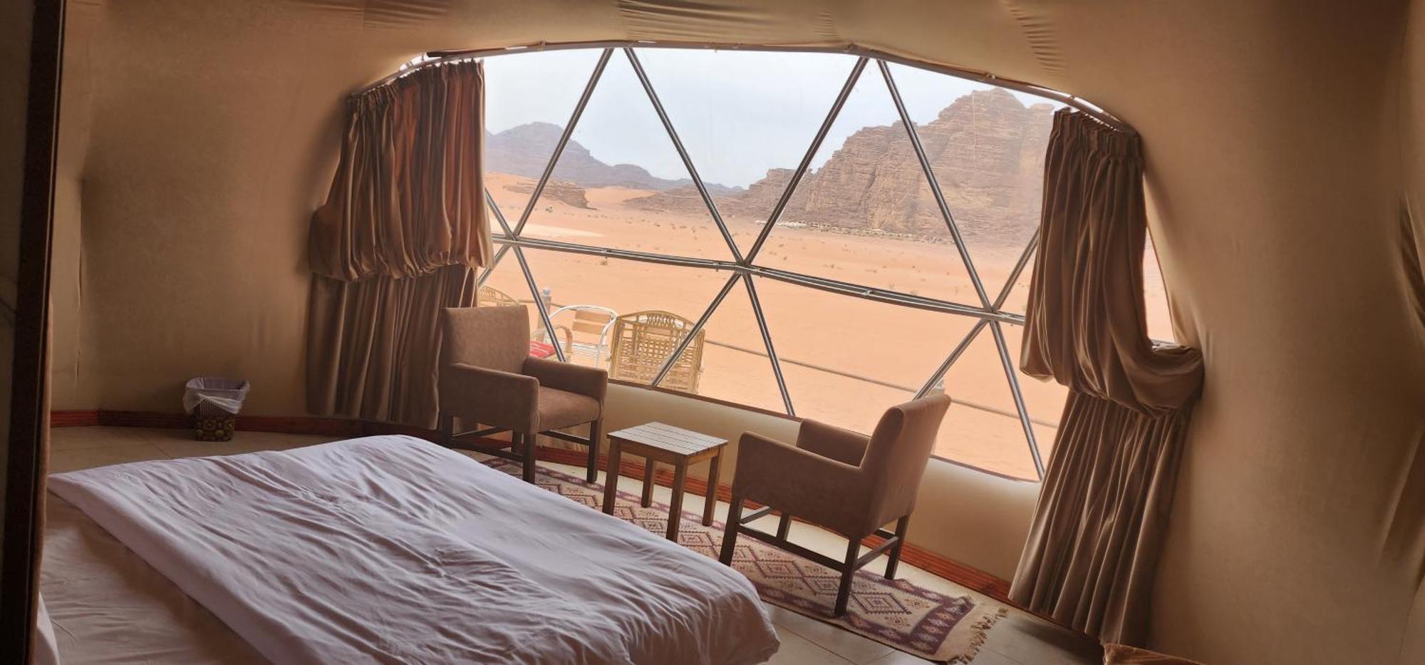 Wadi Rum Eagle Luxury Camp 外观 照片