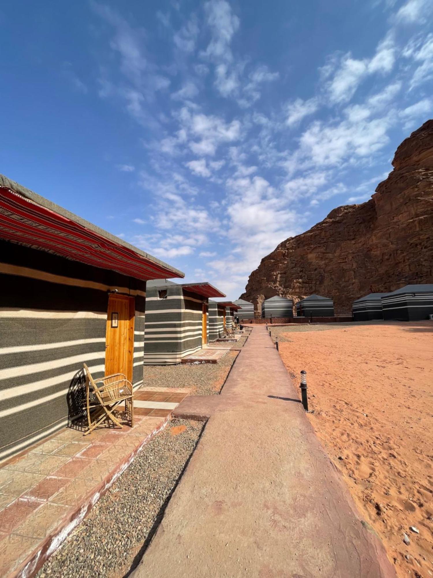 Wadi Rum Eagle Luxury Camp 外观 照片